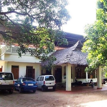 Gowri Heritage Residence Alappuzha Exterior photo
